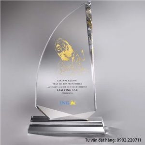 Kỷ niệm chương cánh buồm
