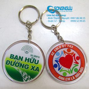 Móc khóa nhựa tròn Bạn hữu đường xa