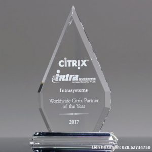 Kỷ niệm chương pha lê lưu niệm