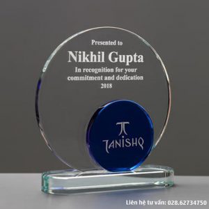 Kỷ niệm chương khen thưởng nhân viên